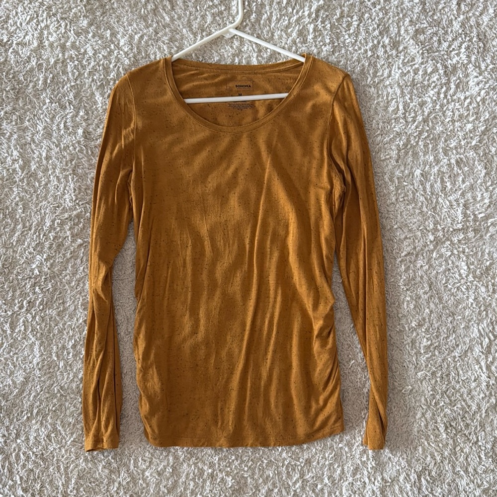 Sonoma maternity shirt in medium